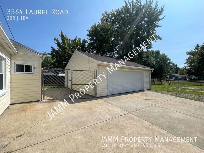 Building Photo - 3-Bedroom Single Family Ranch style home i...