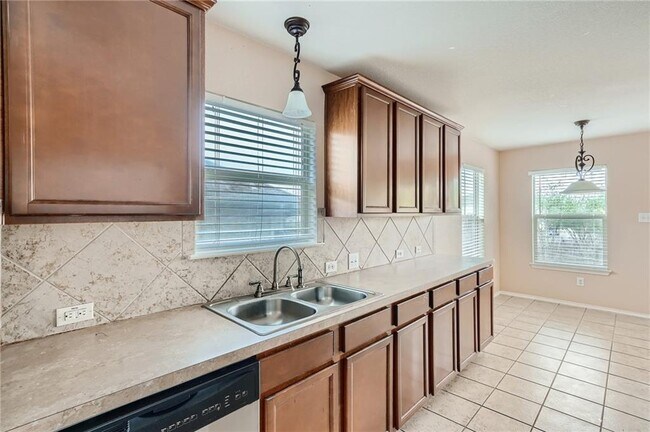 Building Photo - 160 Wildfire Cove