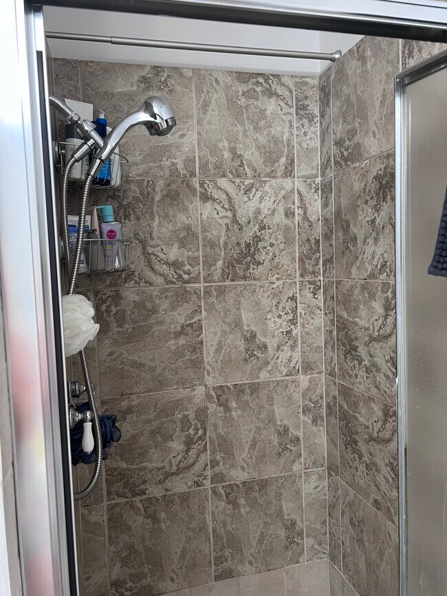 Building Photo - 22848 Cantara St