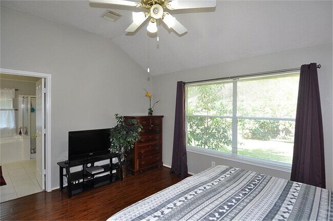 Building Photo - 7406 Cheeca Lodge Ln