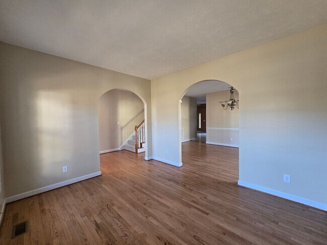 Building Photo - 36 Randolph St