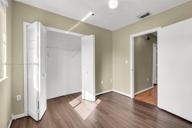 Building Photo - 6263 SW 139th Ave