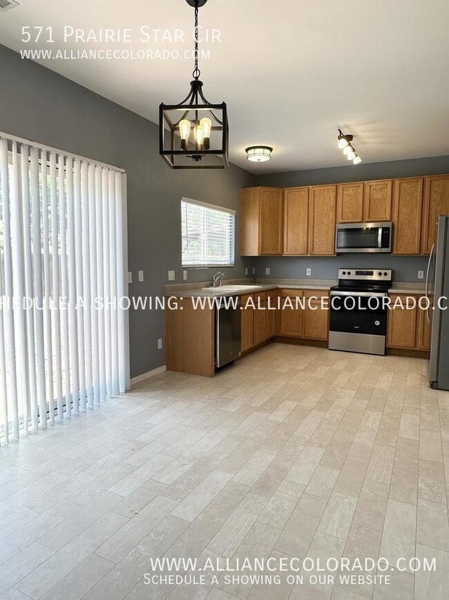 Building Photo - 571 Prairie Star Cir