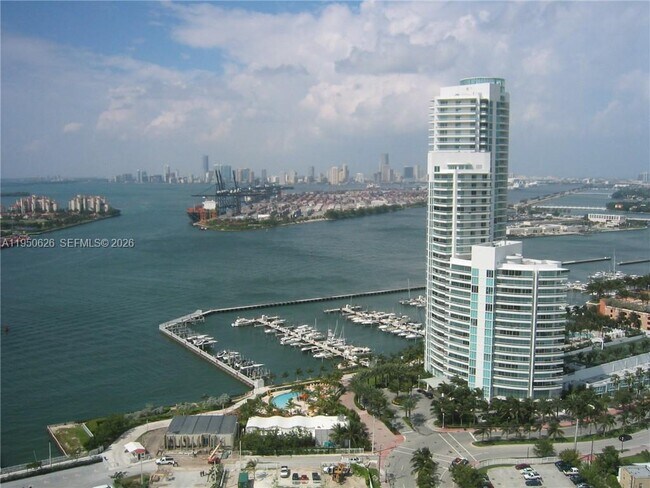 Building Photo - 400 Alton Rd