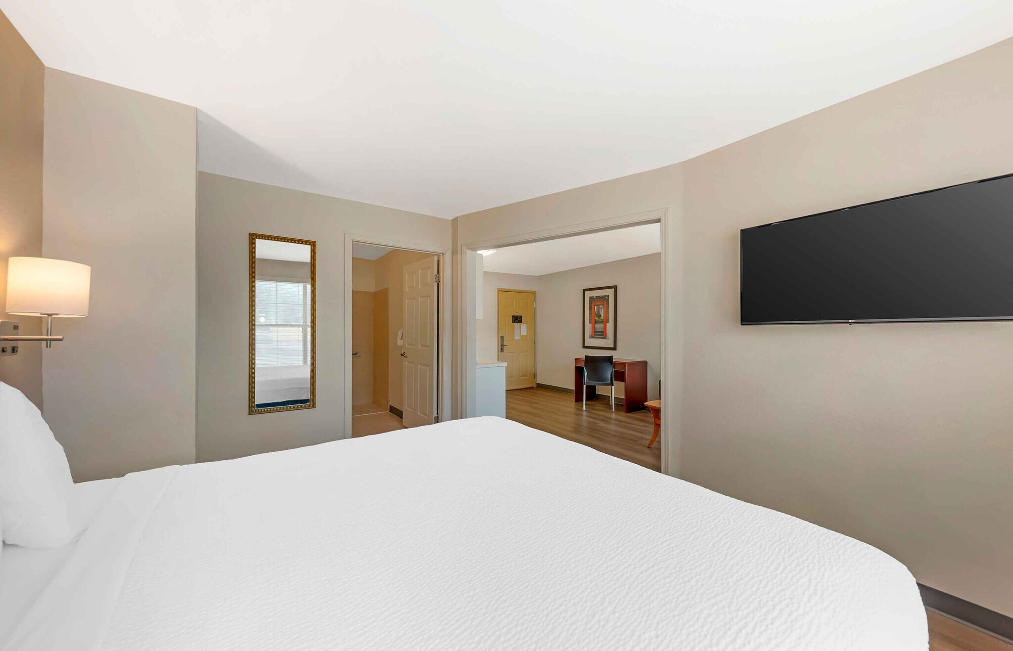 Building Photo - Furnished Studio-Austin - Northwest - Research Park