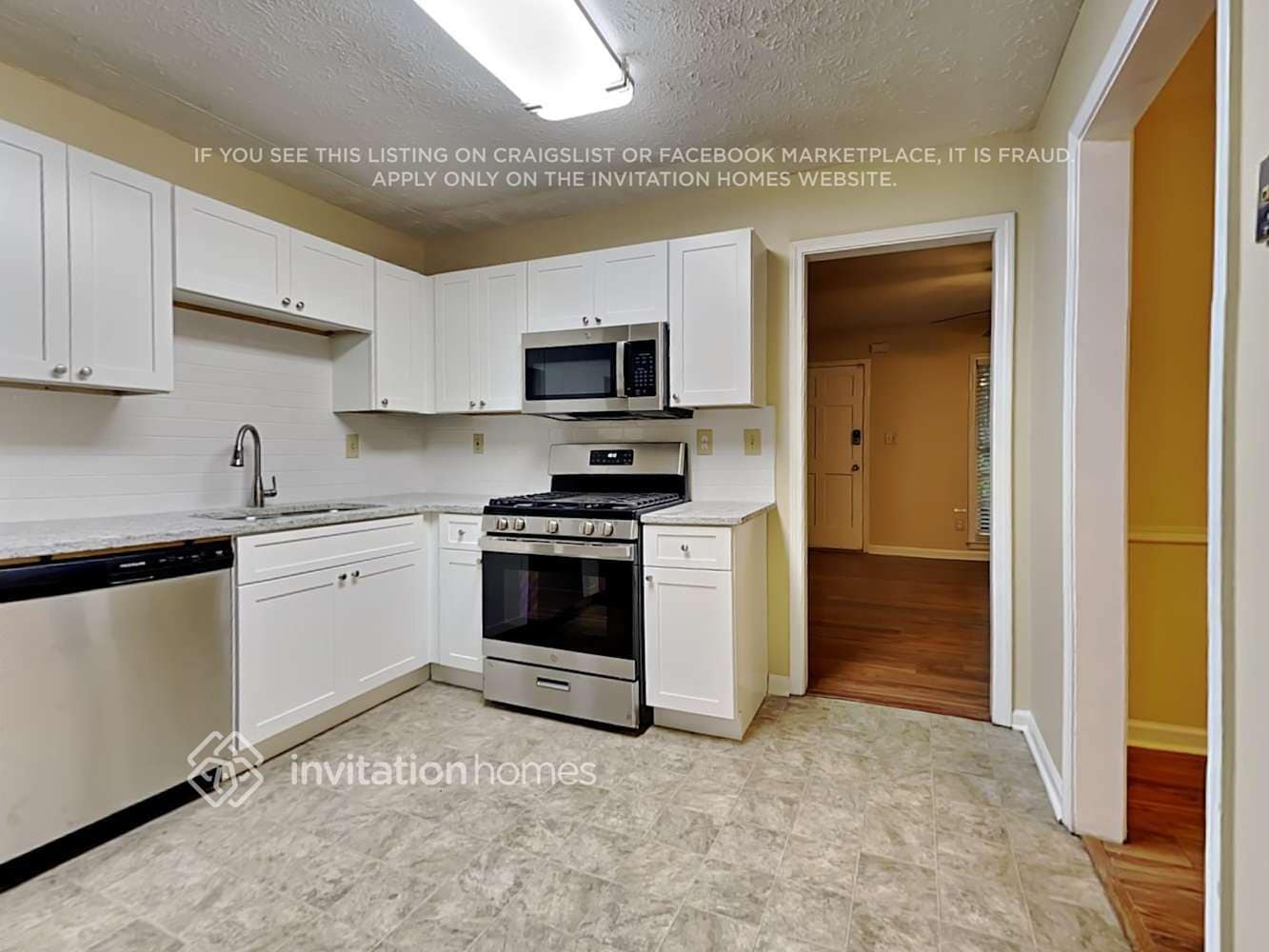 Building Photo - 133 Fox Ridge Ct