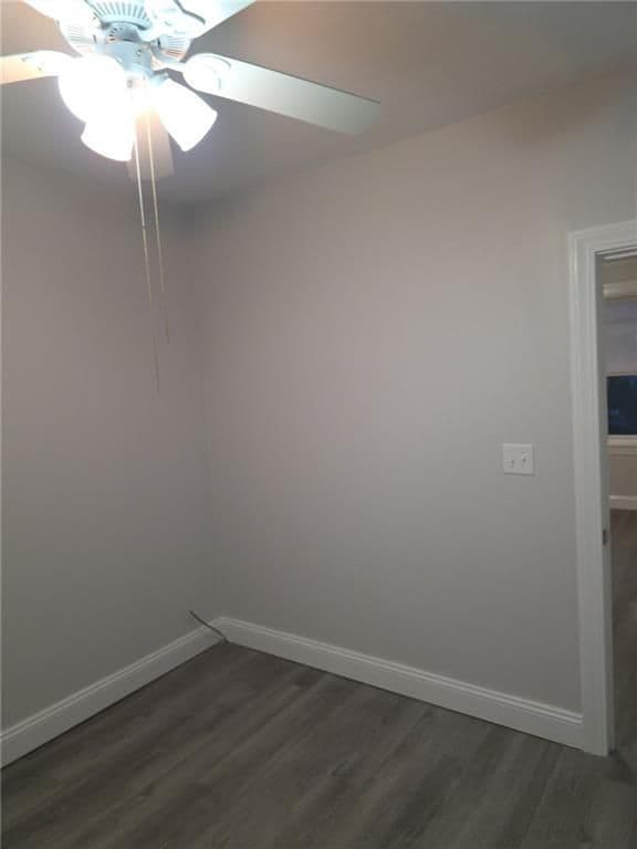 Building Photo - 318 Elm St