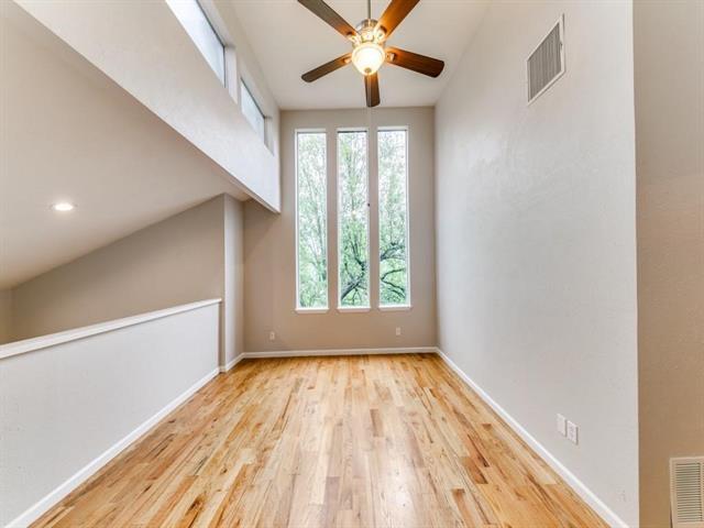 Building Photo - 6808 Eastridge Dr
