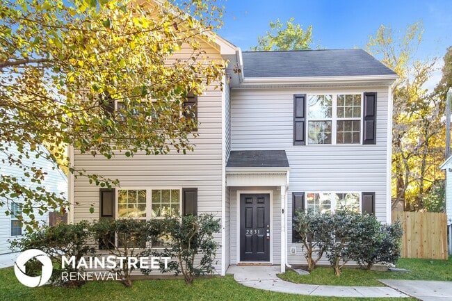 Building Photo - 2831 Camborne St