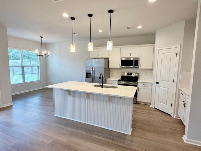 Building Photo - 4757 Sago Palm Cir