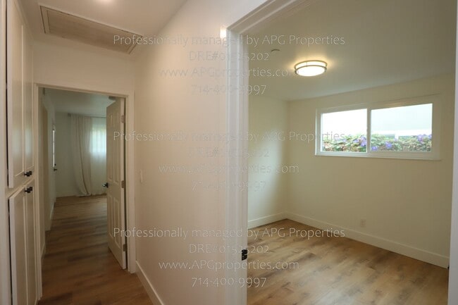 Building Photo - 829 N Elmwood St
