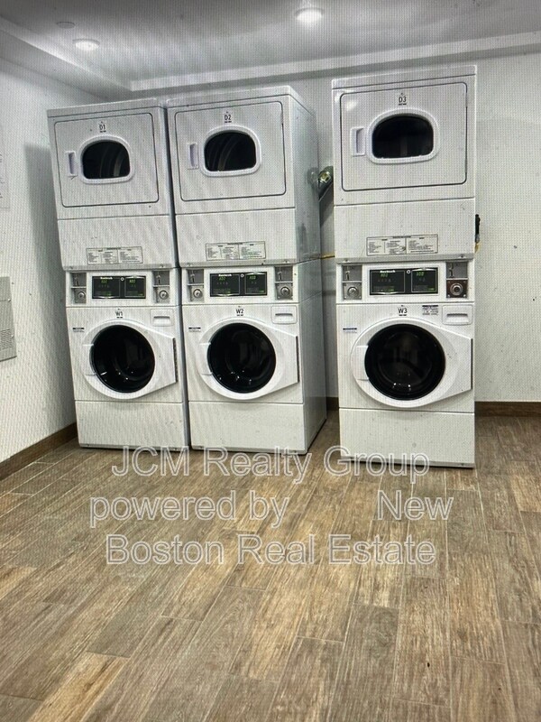 Building Photo - 16 Fifth Street