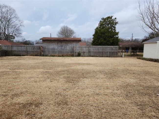 Building Photo - 117 Alecia Dr