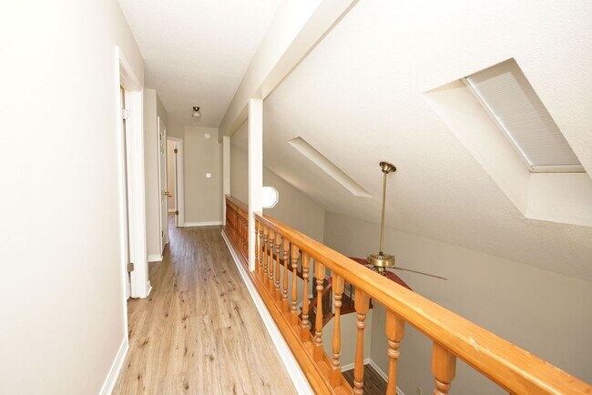 Building Photo - Great Fort Walton Beach Location