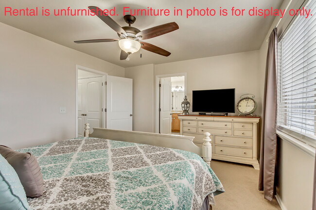 Master bedroom - 1642 W Madison View Dr