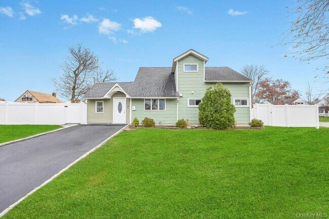 Building Photo - 7 Cinder Ln