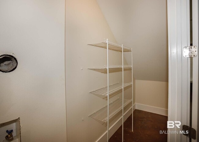 Building Photo - 109 Cody Ln