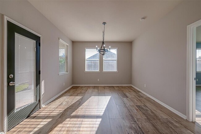 Building Photo - 8306 Hampton Bay Drive