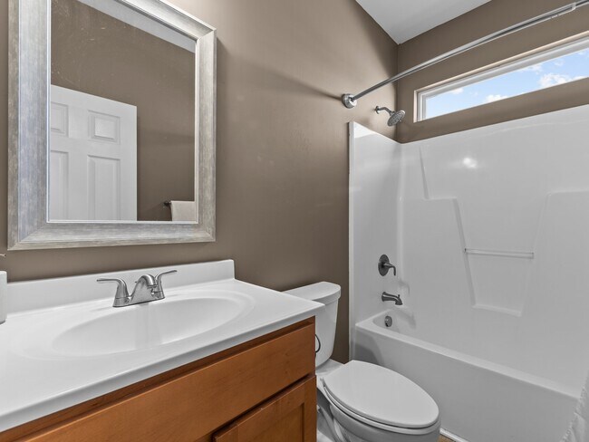 Building Photo - 251 Channel Marker Loop