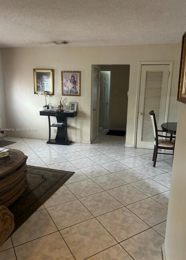 Building Photo - 14365 NW 15th Dr