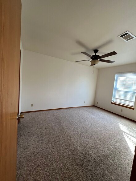 Building Photo - 113 Wildwood Ct