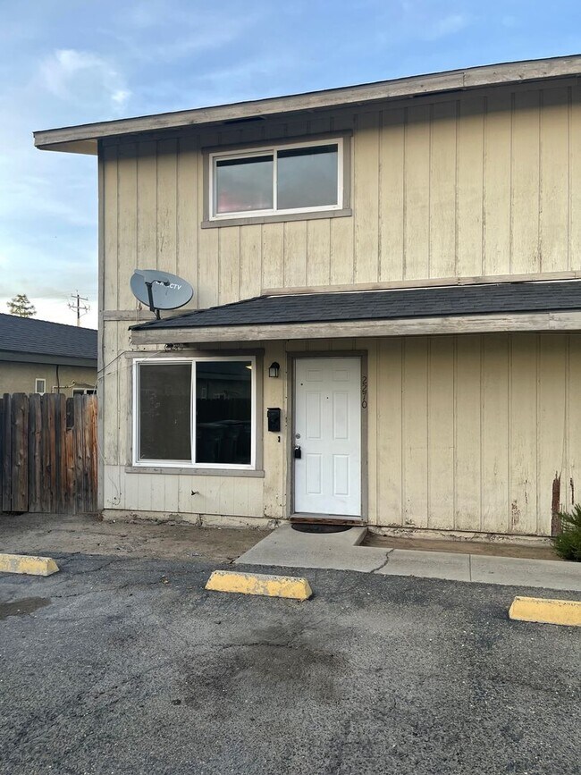 Building Photo - 2270 Blossom St