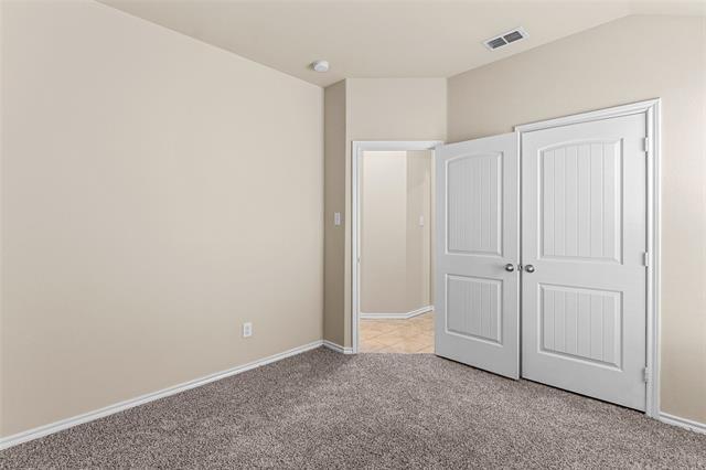 Building Photo - 2517 Carolina Dr