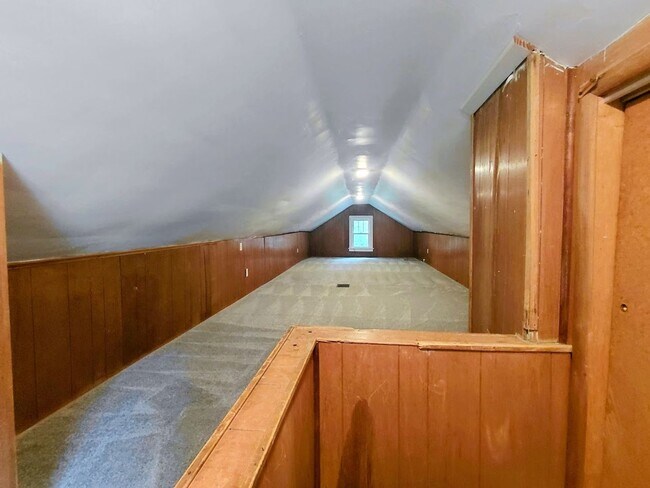 Building Photo - 2 Bedroom 1 Bathroom Home for Rent