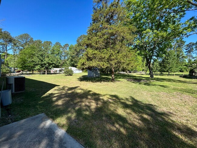 Building Photo - Introducing this newly remodeled 3 Bedroom 2 Bathroom home on large lot.
