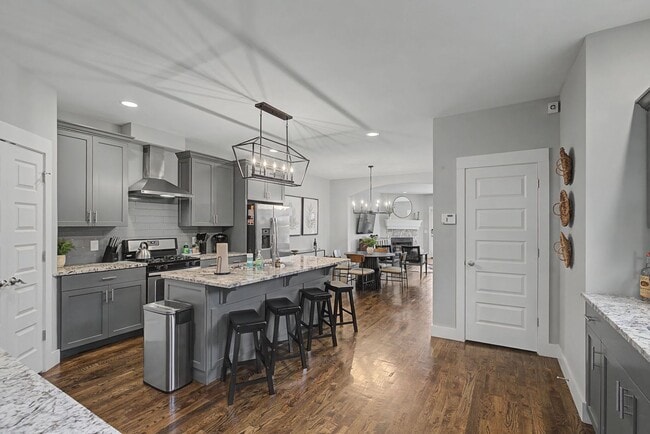 Building Photo - $4,195 per month | Fully Furnished | 3+ Month Leases Available