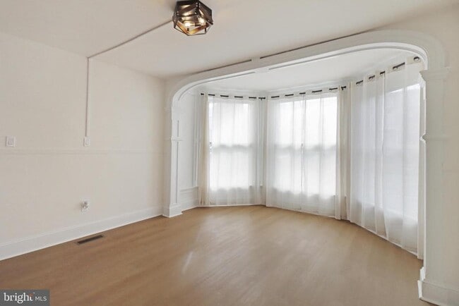 Building Photo - 24369 W Main St