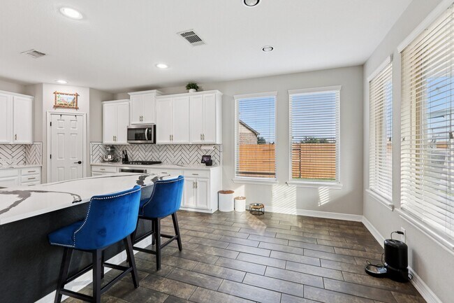 Building Photo - 9403 Peralta Creek Ct