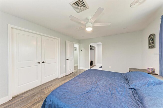 Building Photo - 3376 Peace River Dr