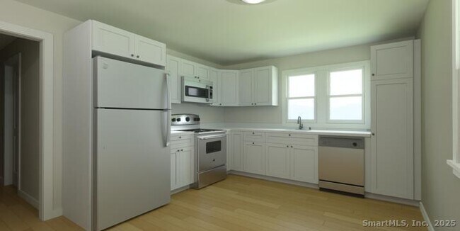 Primary Photo - 16 Hillside St