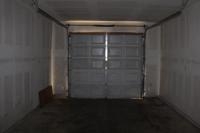 Building Photo - 1823 Smoke Tree Ln