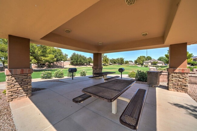 Building Photo - 4221 S Danyell Dr