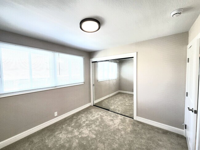 Building Photo - 3 bedroom Daly city home