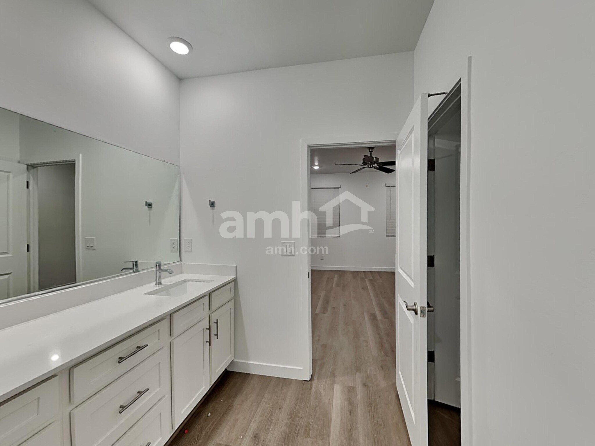 Building Photo - 13077 N Serenity Vly Dr