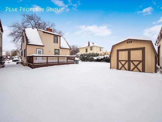 Building Photo - 1000 King Ave