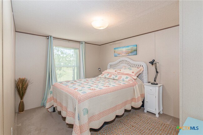 Building Photo - 2105 FM1104