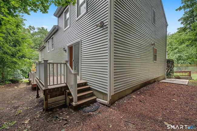 Building Photo - 6 Irving Pl