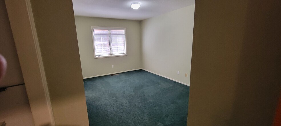 Building Photo - 2801 Cherry St