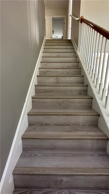 Building Photo - 205 Foe Creek Ct