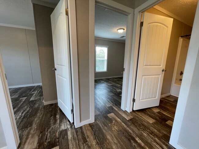 Building Photo - Nice 3 Bedroom 2 Bath Home Built in 2021 A...