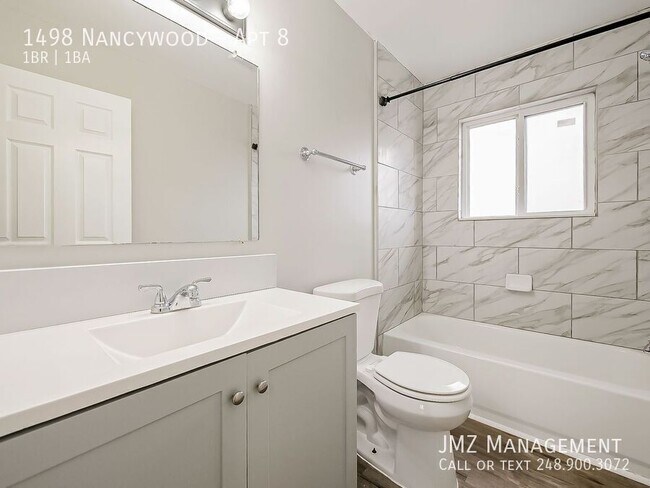 Building Photo - 1498 Nancywood-Apt 8