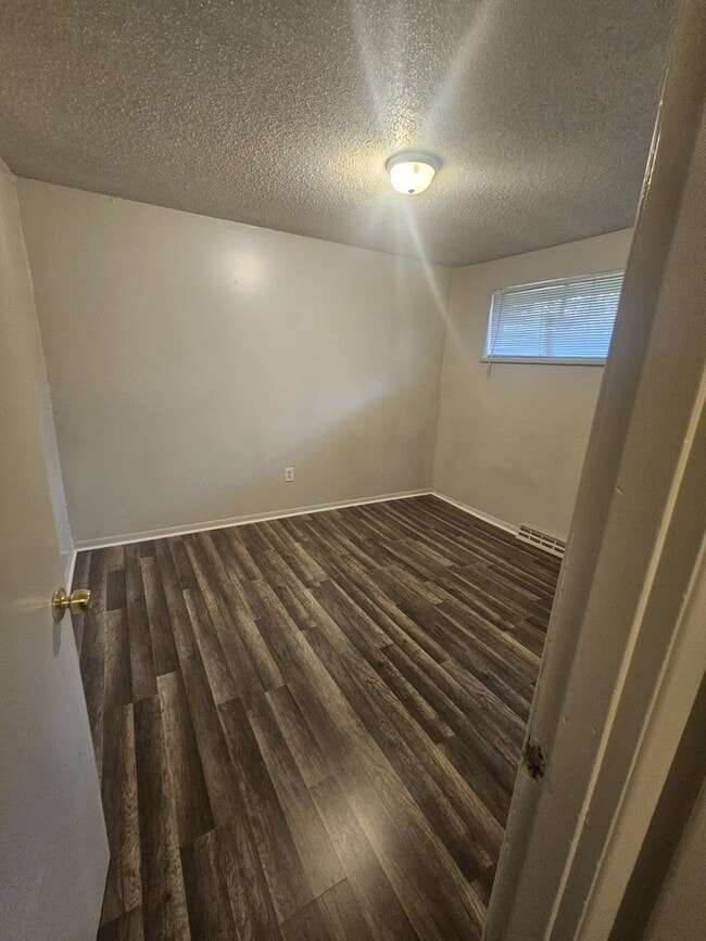 Building Photo - 13LAN257