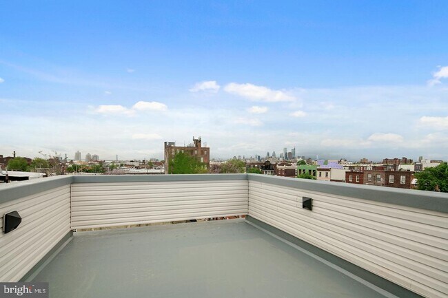 Building Photo - Olde Kensington Two Bedroom Condo