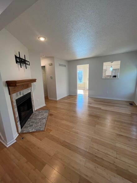 Building Photo - 6432 Pflumm Rd