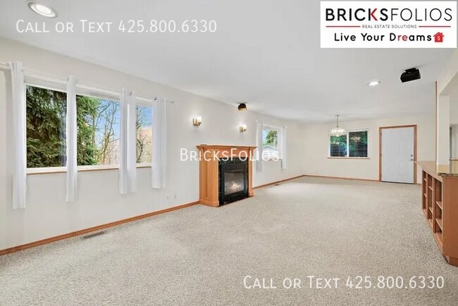 Building Photo - Welcome to Tukwila Haven – Open Concept Home Near Sound Transit!