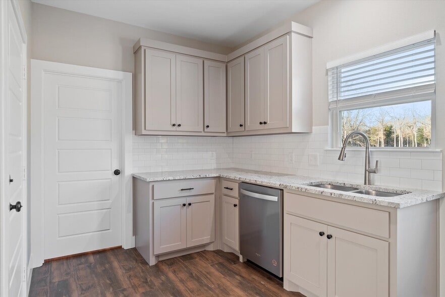 Building Photo - 27648 State Highway 64